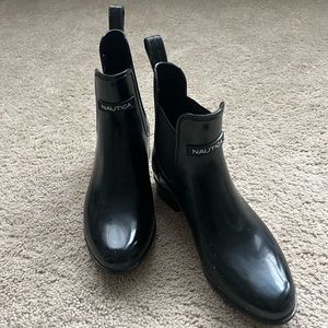 Nautica Womens Rain Chelsea Bootie - Size 6 , black